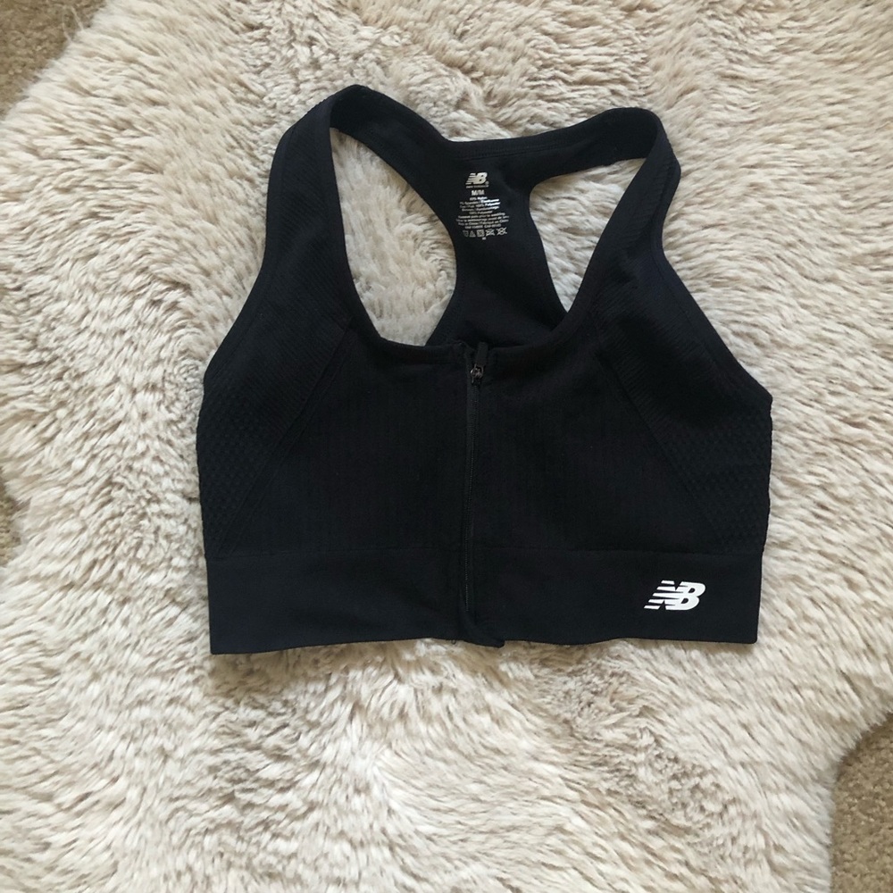 Zip-up New Balance Sports Bra